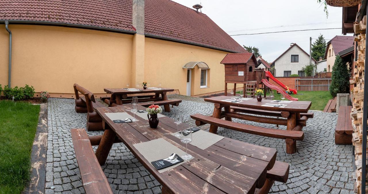 Penzion U Kaplicky Mala Hrastice Luaran gambar